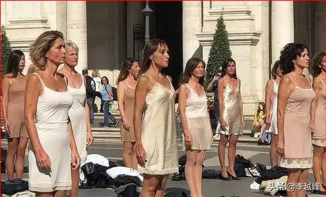 三大航半年亏损166亿，意大利航空公司前空姐为何要集体“脱衣”抗议？