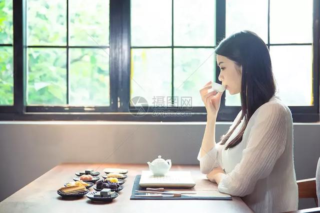 蓝脚鲣鸟求偶视频:相机中的M档，怎样玩才更有意思？