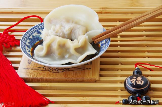 “冬至在头,冻死老牛；冬至在中,单衣过冬”是什么含义？今年会很冷吗？