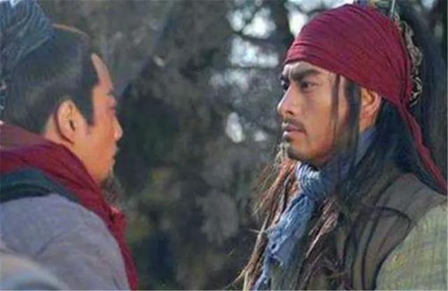 武松投奔鲁智深前和宋江相遇,他那时说等诏安,为何后来反对诏安？