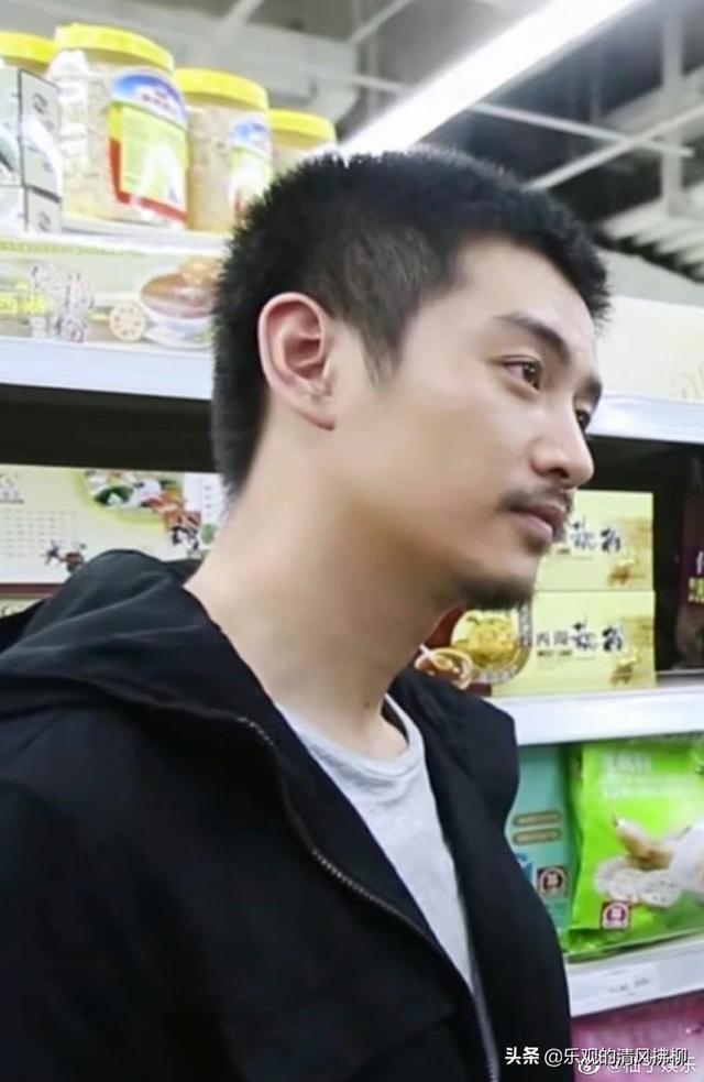 简俊杰:《突围》中秦小冲的结局是怎么样的？