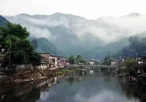 湖北武汉的汉口被誉为“四大名镇”之一，有哪些老街巷值得逛逛的？插图3