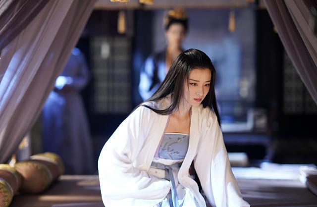 邓佩仪:你觉得《降魔的2.0》这部剧好看吗？如何评价？