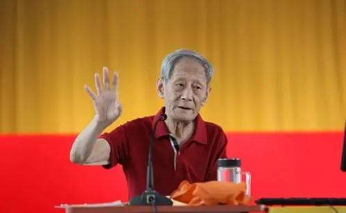 相声演员李菁:如今健在的相声演员，谁可以排进前十？