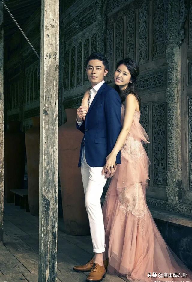 林心如的老公结婚照:娱乐圈中哪一对的结婚照是你最喜欢的呢。 ​​​​