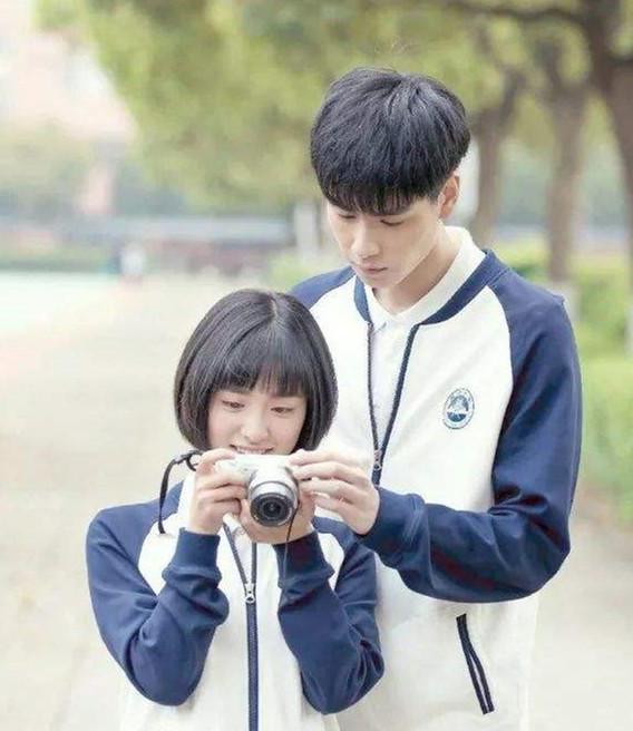 中國校服丑死了,中國校服為什么這么丑(圖3) 中國校服丑死了,中國校服為什么這么丑(圖3)