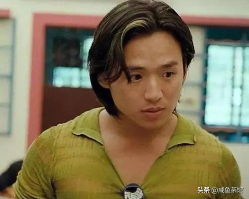 巢皮后来山鸡被大梵高空抛物而死,废柴赵继邦上位,丁瑶垂帘听政掌管了