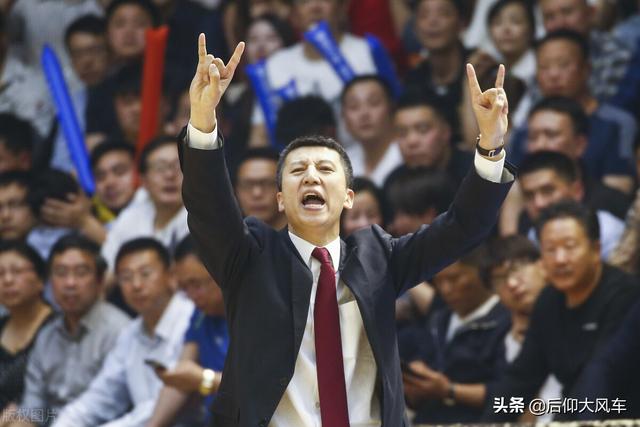 斯波尔斯特拉:就职业篮球来说，要取得好成绩，是教练更重要，还是球员更重要