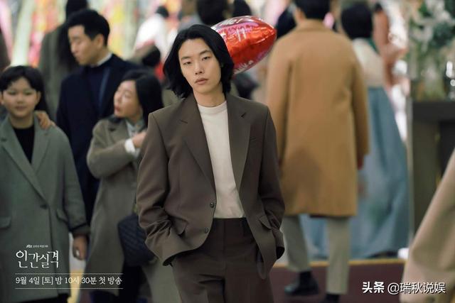 池贤宇整容:影视作品中的“最萌身高差”，你最喜欢哪对？