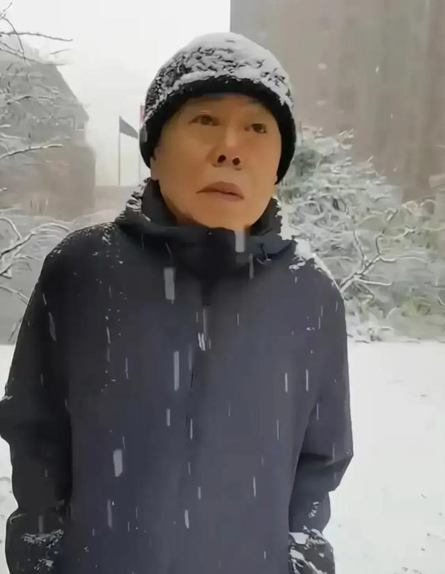 潘长江出什么事儿了,您对潘长江“酒”事件，同情吗？