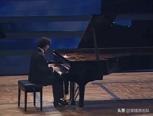 李云迪王力宏春晚:李云迪这次事件后该何去何从？