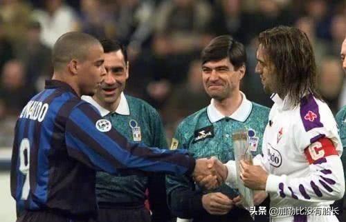 罗纳尔多为什么在巴萨只踢了一年就转回国米了呢？插图88