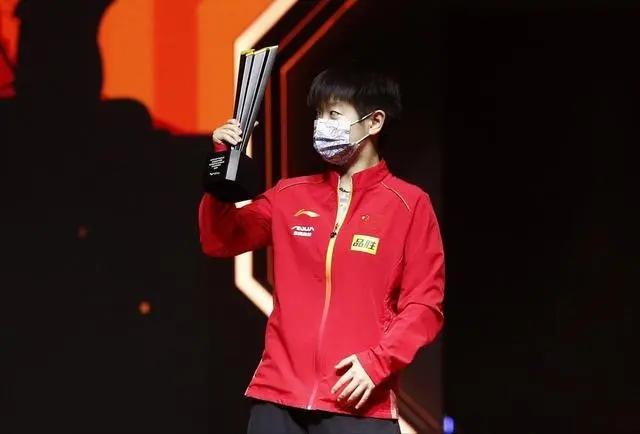 新闻评述2021，如何看待乒乓球运动员孙颖莎荣获2021年度体坛风云人物
