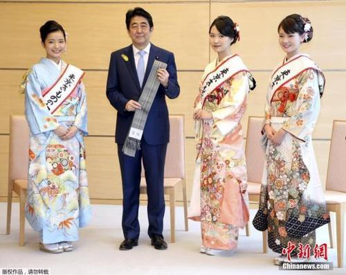 高市早苗会成为日本首个女首相吗，日本或将诞生第一位女首相，日本真的男女平等了吗