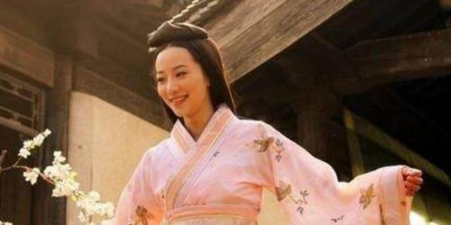曹操的老婆:为什么曹操除了正妻，其他老婆都是有夫之妇