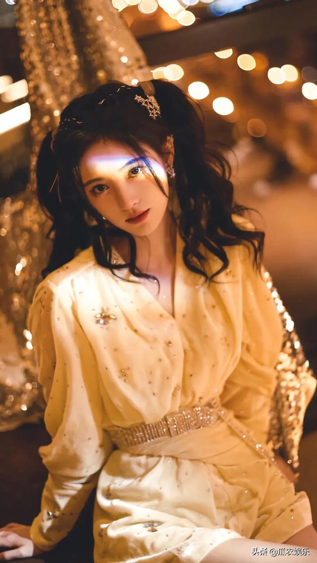 鞠婧祎图片:对于鞠婧祎的美貌，你觉得怎么样？