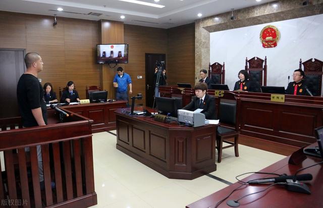 检察机关将很快对该案提起公诉，朝阳检方公布吴某凡被捕，应该在多长时间内提起公诉