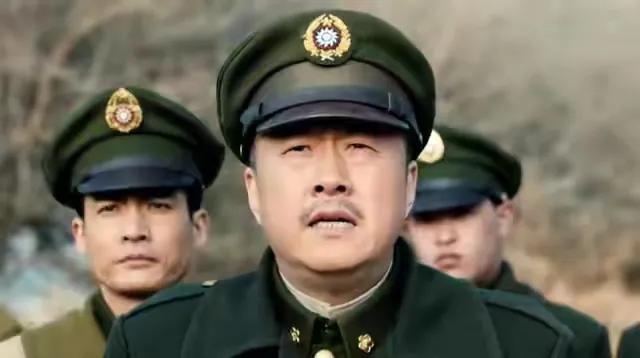 卫立煌简历:怎么看待《大决战》中的卫立煌他究竟是平庸无能，还是大智慧