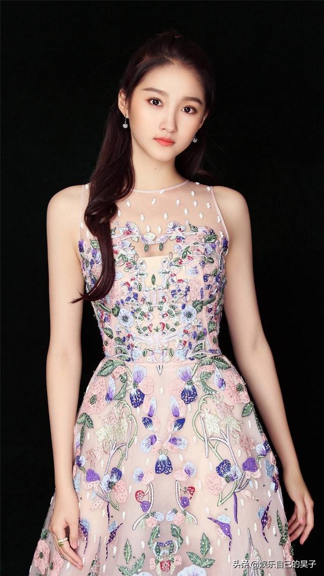 中国最美最漂亮的满族女明星都有谁？