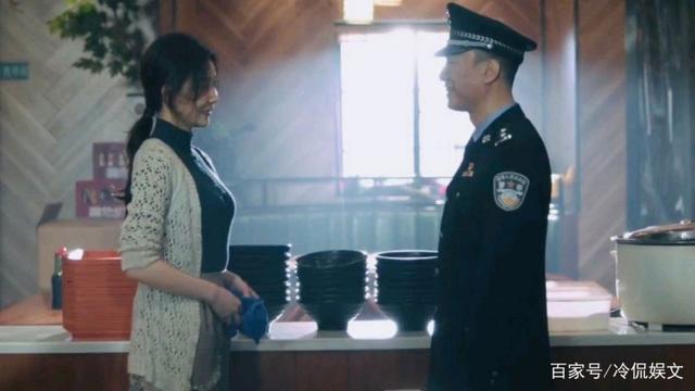 佟京京:《扫黑风暴》很多人都说贺芸有问题，那么她图什么