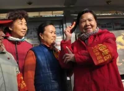 宋冬野老婆:举报李云迪的朝阳大妈和朝阳群众有多神奇？立过哪些大功？