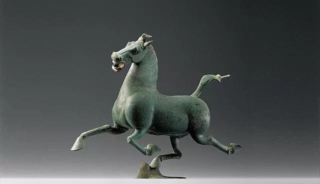 有网友说《国家宝藏》中陕西历史博物馆「没有把压箱底的国宝拿出来欺负人」，那陕历博还有什么厉害的国宝呢？插图13