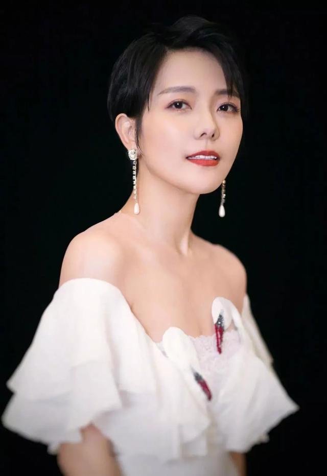 王珞丹秒删:你对王珞丹事件怎么看呢？