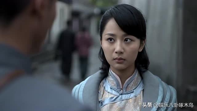 周冬雨成绩:周冬雨成绩那么差还能在娱乐圈发展的那么好，究竟凭什么？