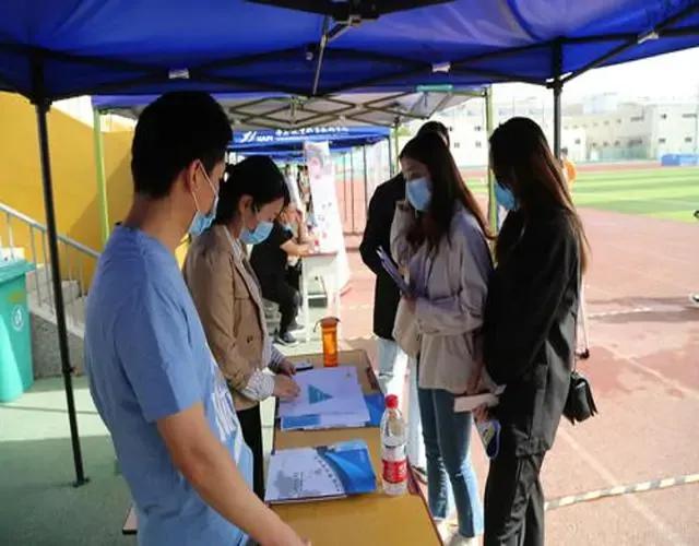 网络招聘套路多，应聘者应该如何避坑