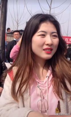 郑爽发飙:从普通人到在网上一夜爆红成网红是什么感觉？