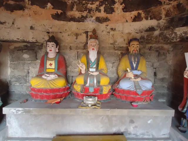 国家背后有风水师吗,中国为什么会有这么多丢人现眼的所谓大师？