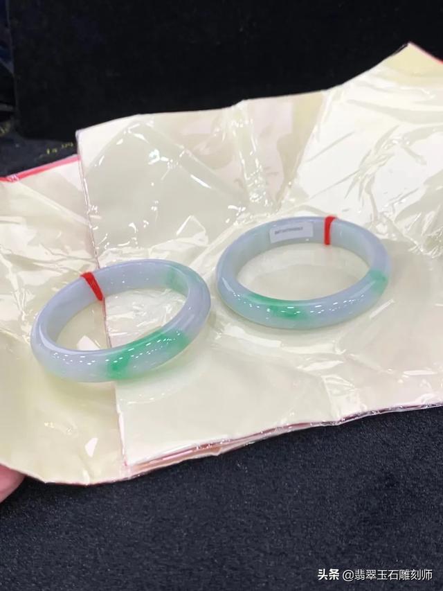 好的玉镯子有什么特征,请懂玉的条友帮忙看看这条镯子怎么样？