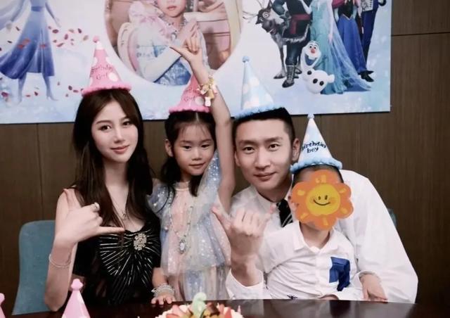 孙悦离婚:相声行业“跳门”现象很多，为什么有人遭诟病有人被尊重