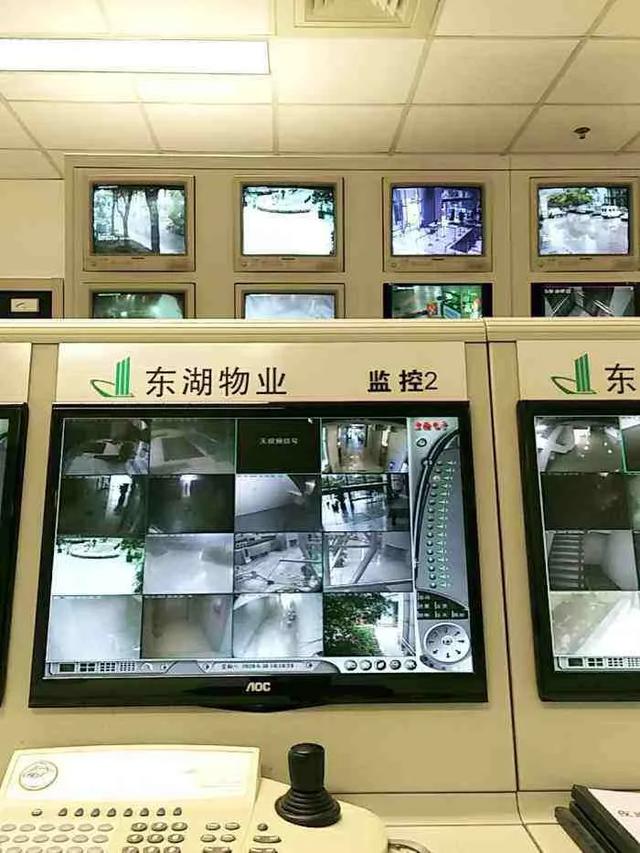 前天去银行存了28万，今天突然发现存单上写的是2万8，怎么办？插图4