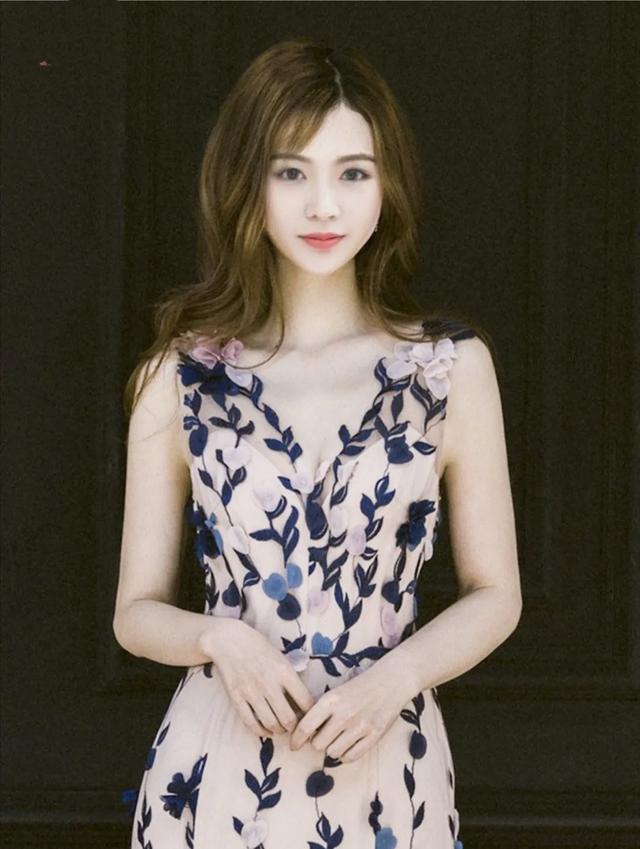不可救药:五十岁的我不可救药地爱上了一个24岁的女人，我该怎么办？