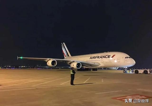 为什么有人说飞机在后半夜就不能起飞了？插图52