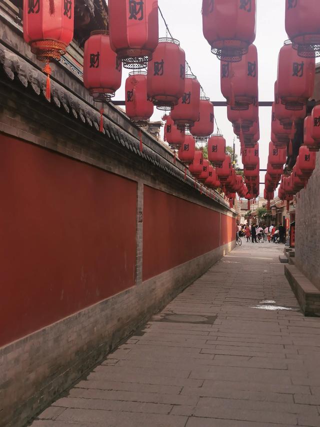 国内好玩的地方适合旅游的地方，国内适合旅游过年的景点有哪些