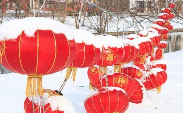 2月12日~15日，特大暴雪来袭，连下4天，元宵冷哭，这种天气情况在中国传统的农谚中是否有对照？