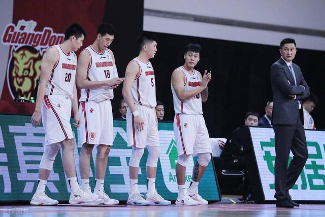 乐视的背后大老板是谁:oppo和vivo是不是在自己的厂房里生产的