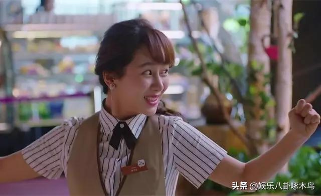 周冬雨成绩:周冬雨成绩那么差还能在娱乐圈发展的那么好，究竟凭什么？
