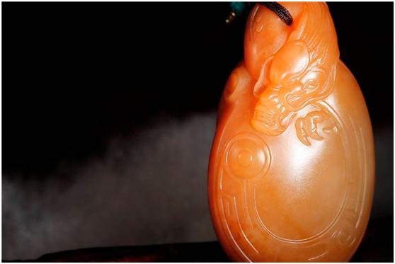 长期戴玉的好处和坏处,玉石传闻的养生功能是真的吗？