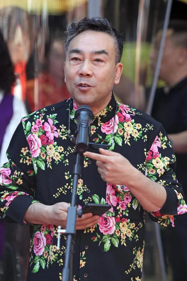 杨议和韩兆怎么了_杨议加入德云社