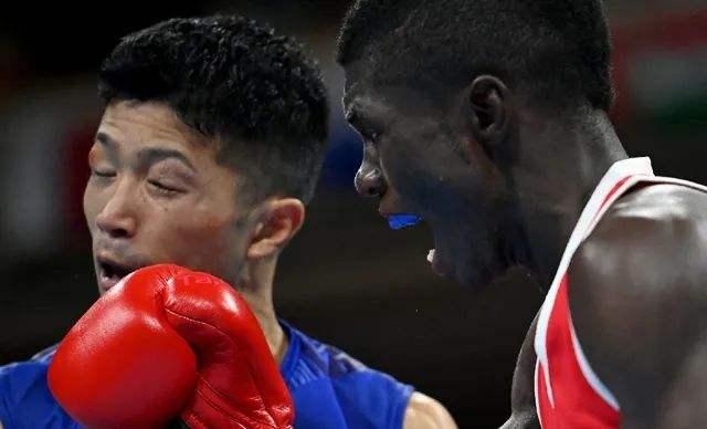 头条问答 - 据说泰森的重拳将近一吨,如果棕熊和狮子,老虎头部挨到