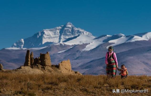 天天向上义女:离开湖南卫视两大主流资源，对王一博意味着什么
