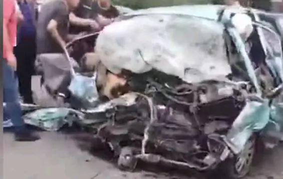 黑龙江致15死车祸，大庆轿车惨烈对撞事故中，出租车司机为啥没反应？