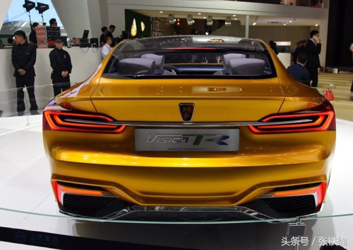 荣威vision-r概念车采用了荣威最新的律动设计理念,其外观为轿跑车的