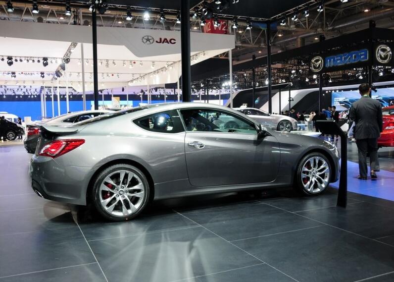 北京现代劳恩斯酷派_劳恩斯酷派内饰 - 阜阳汽车网