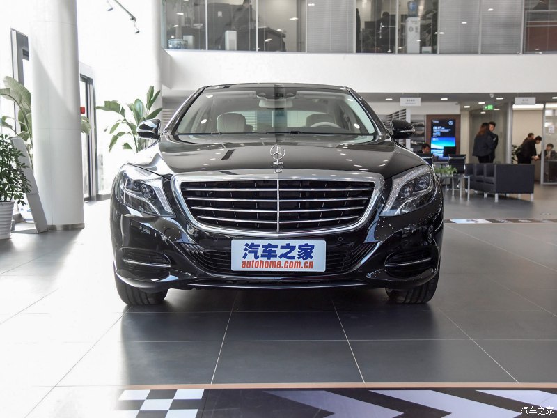 迈进奔驰s级又近了一步,s级降低门槛低至320l