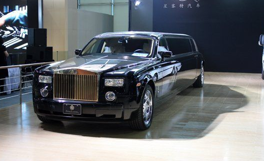 劳斯莱斯幻影国外售价_最便宜的劳斯莱斯幻影 - 阜阳汽车网