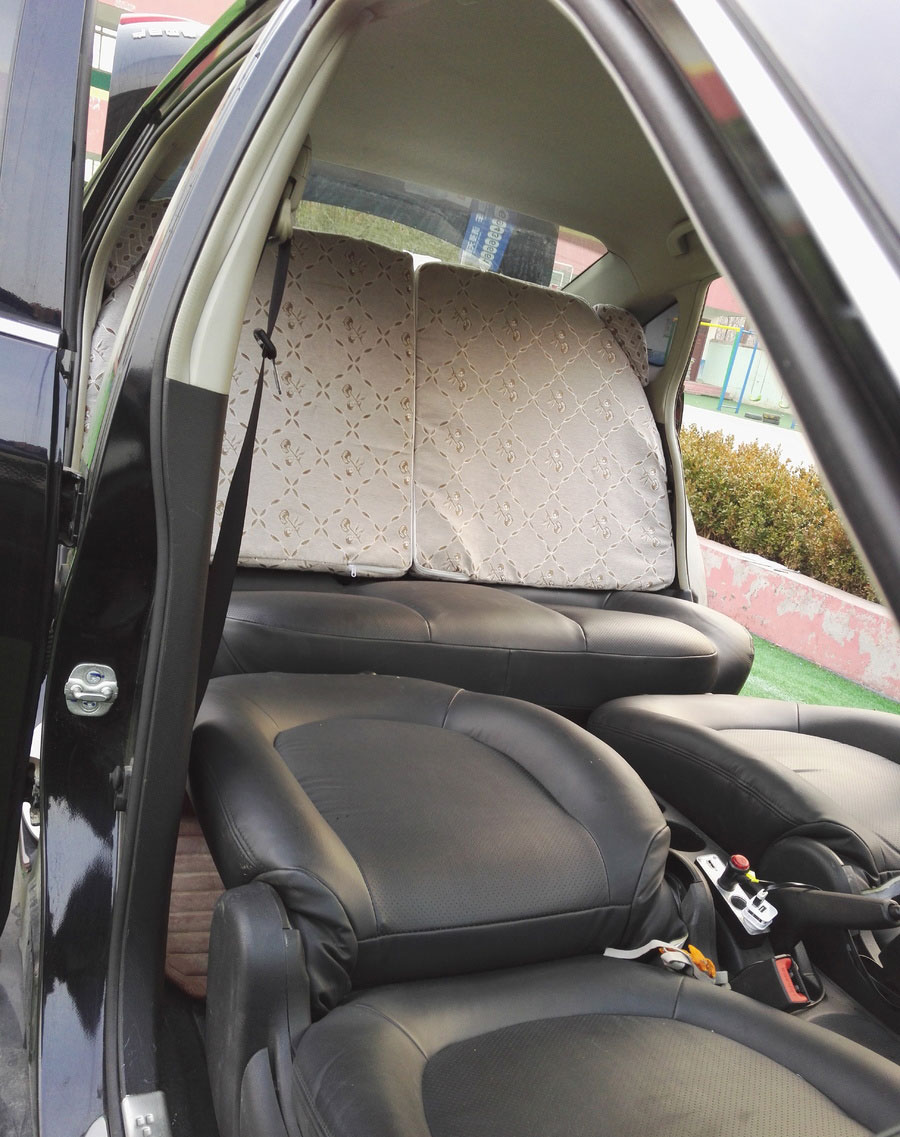 日产轩逸改装床车 就差一位女朋友了